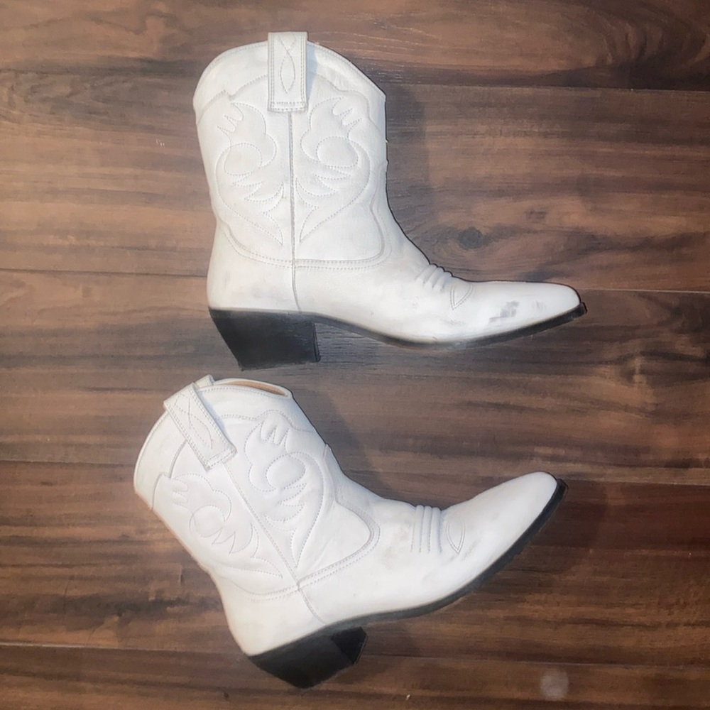 White leather boots